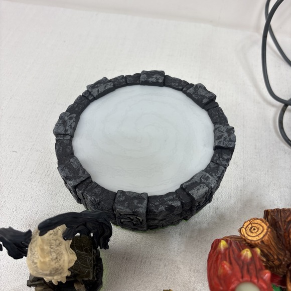 Skylanders Lot Bundle Game Figures 14 Figures With Portals - Picture 9 of 9